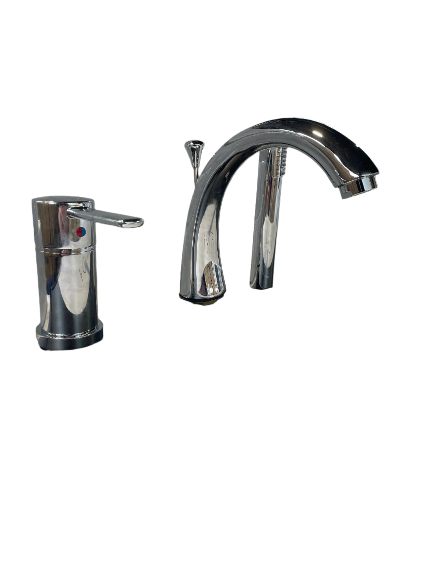 ALT - 3 PIECE DECKMOUNT TUB FILLER WITH HAND SPRAY