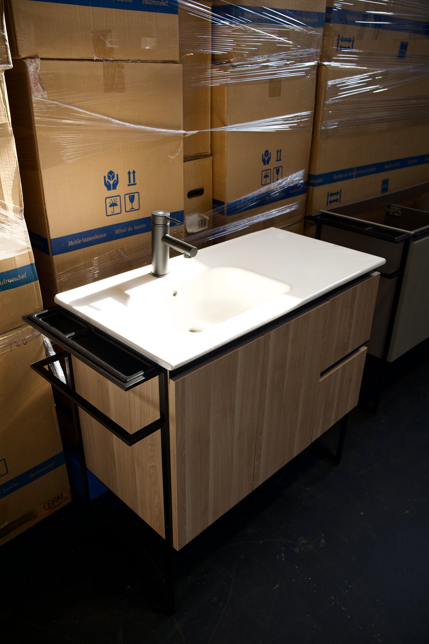 ROYO 36inch Vanity Essence Oak - Plomberie Royalmount